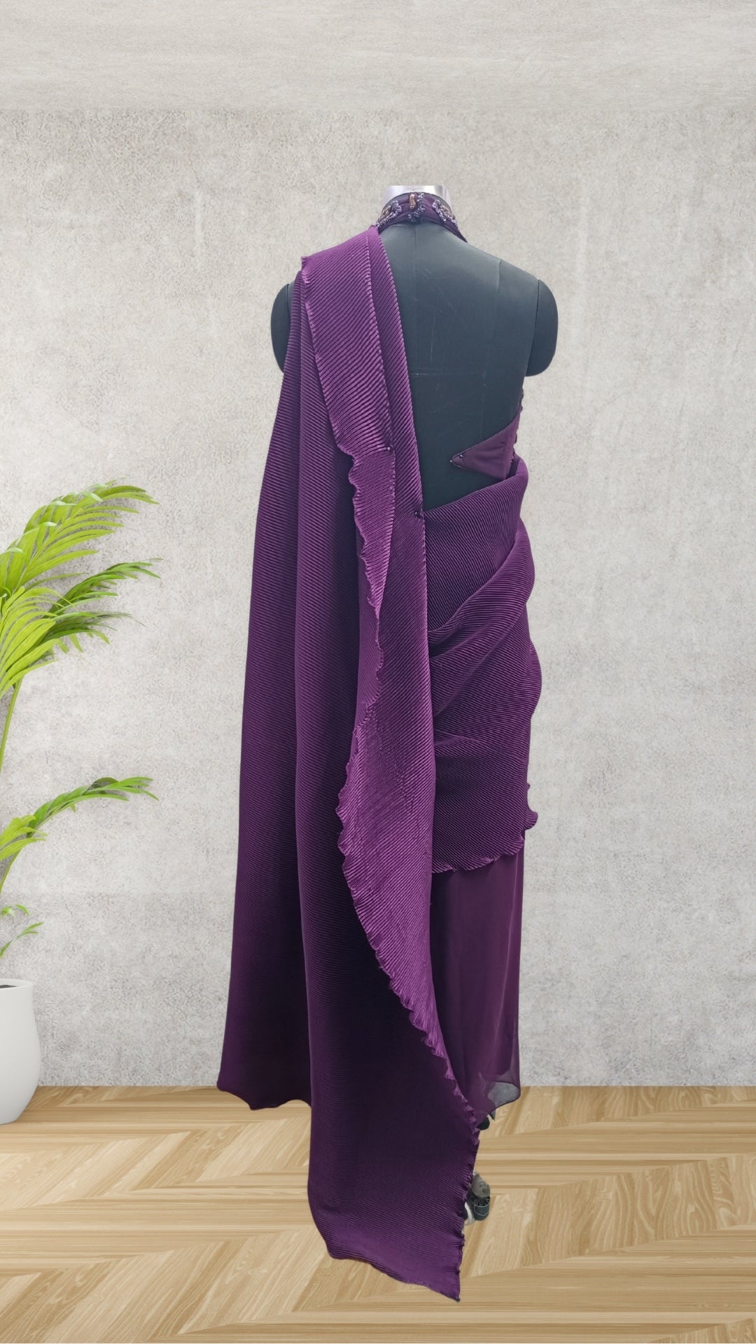 Samaira - Hand-Embroidered Blouse Saree – Artisan’s Touch for Elegant Indian Occasions