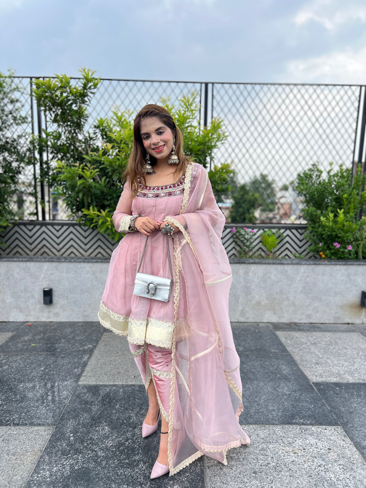 Heer - Organza Suit Elegant Pink Edition