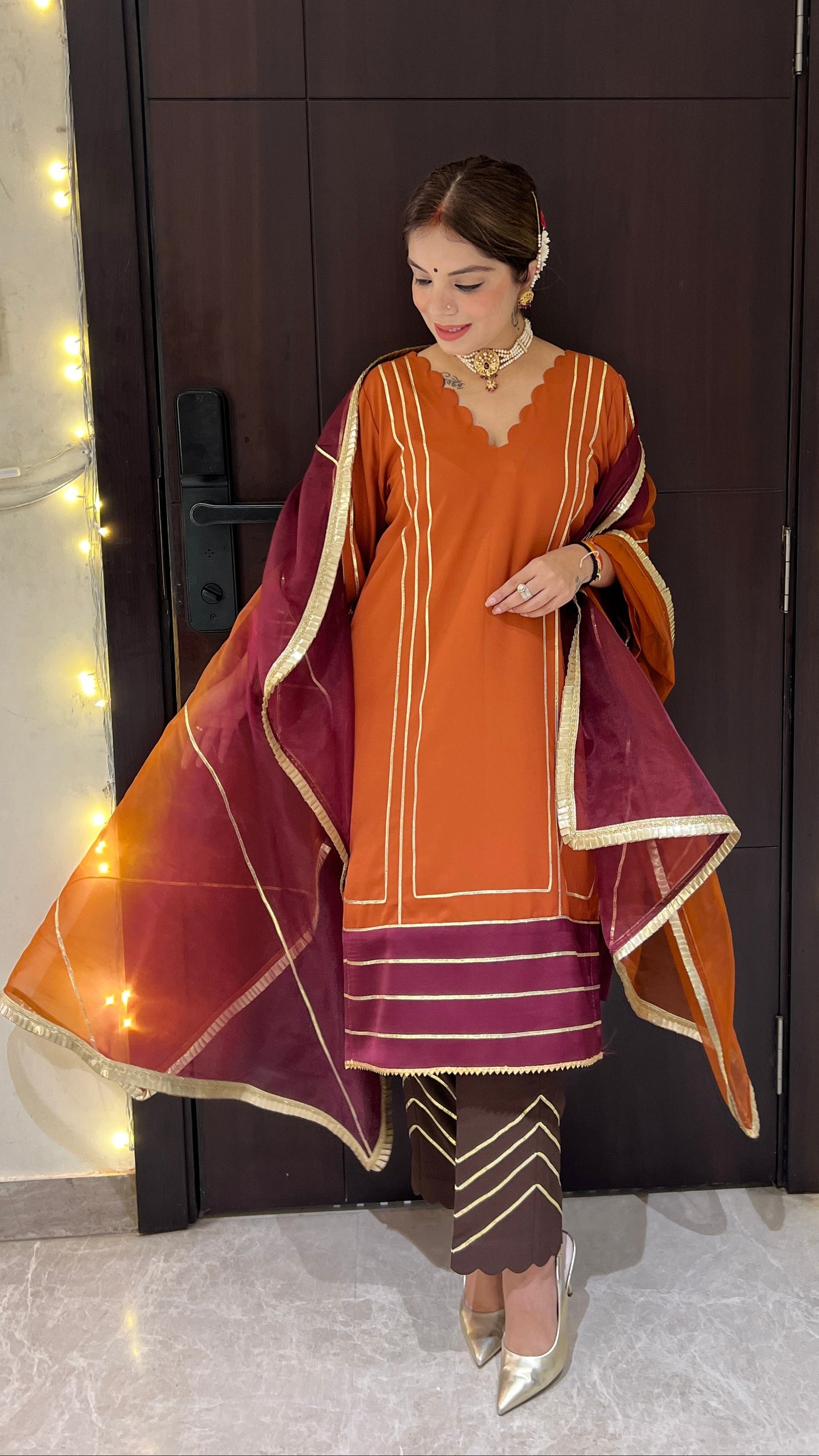 Zari Zehen – Rust Brown Suit with Organza Dupatta.