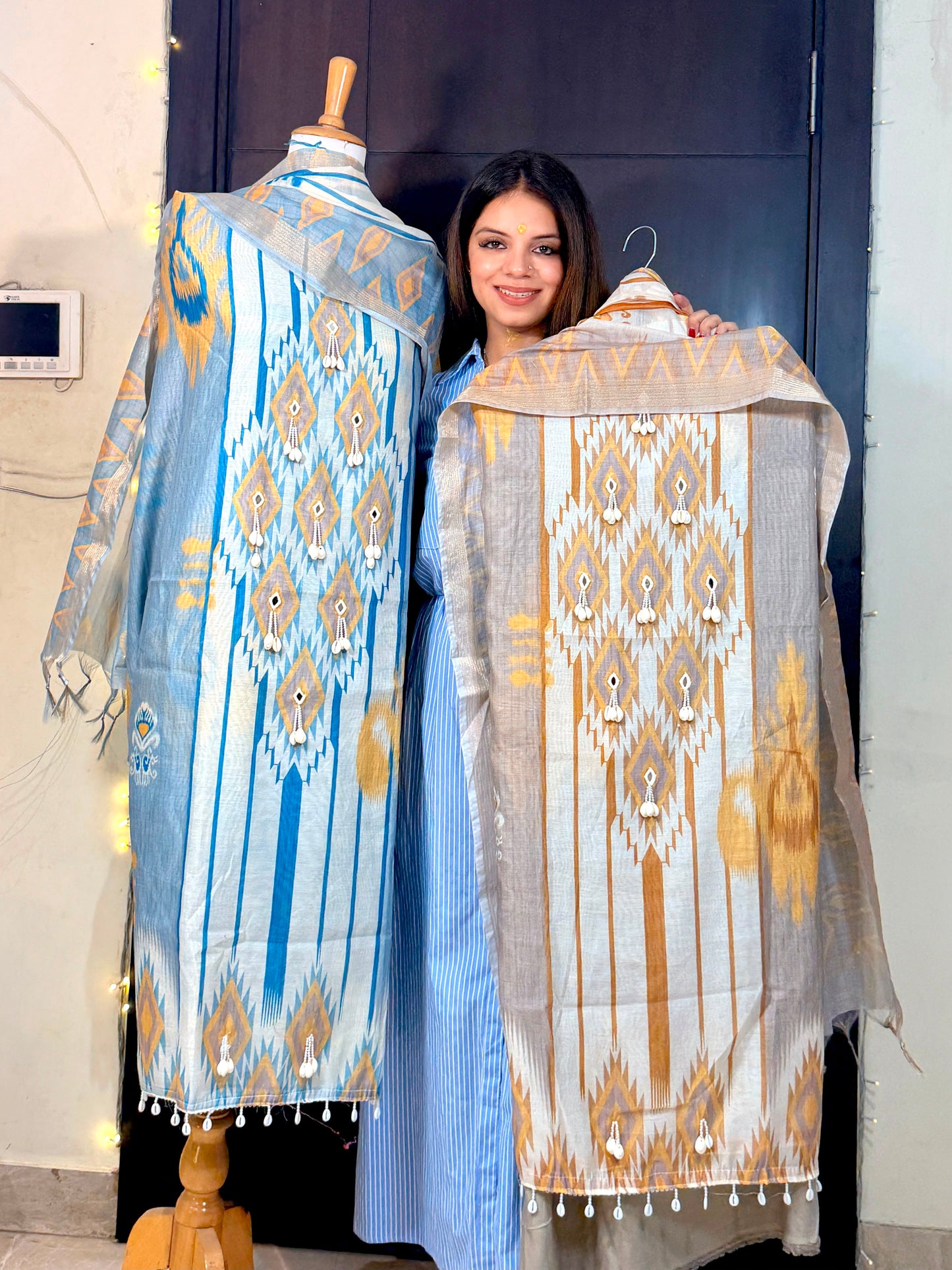 IKAT MUSE– Ikat Print Unstitched Suit Set with Shell & Mirror Detailing