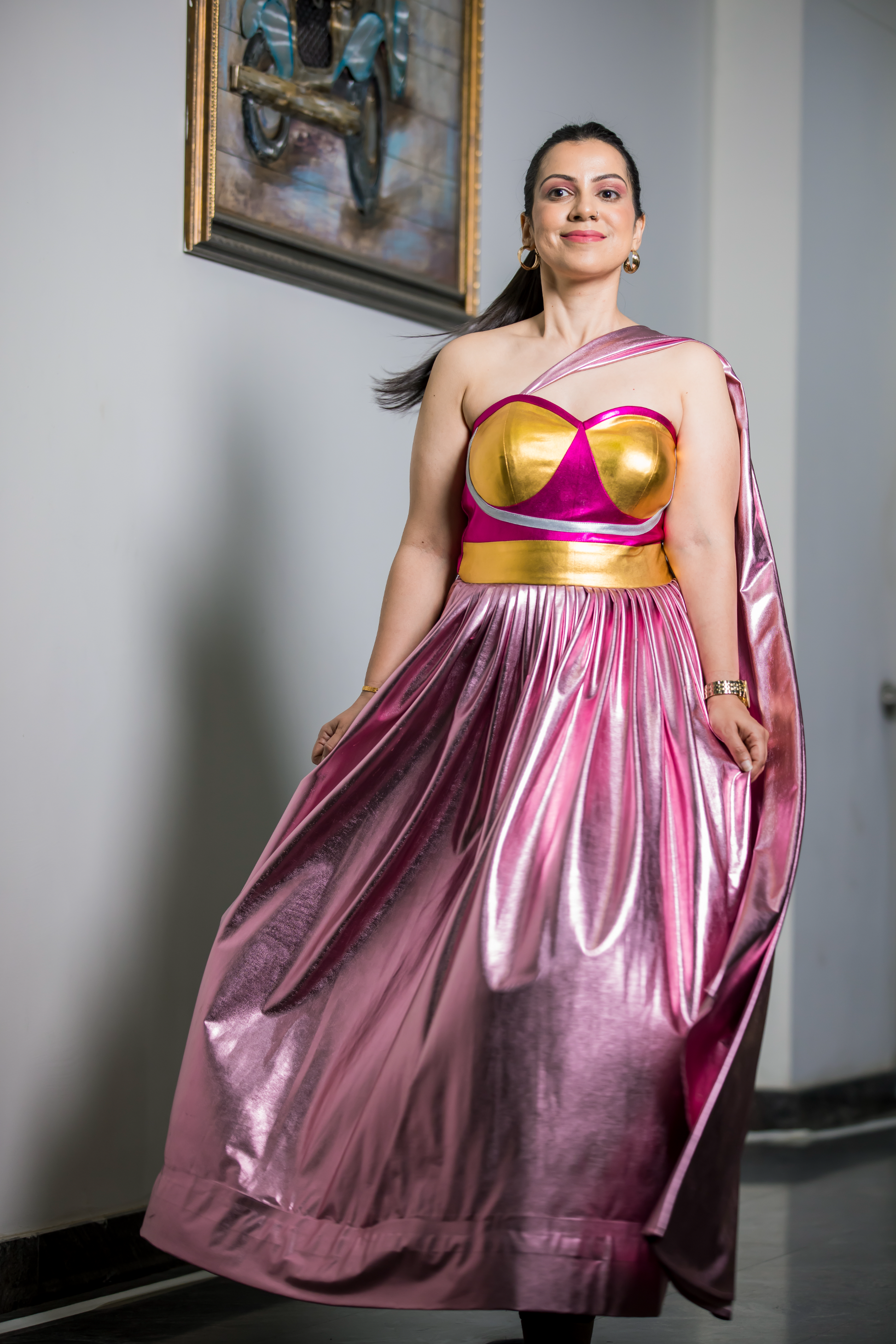 Festive two-piece evening ensemble in gold and pink – glamorous ethnic wear for women