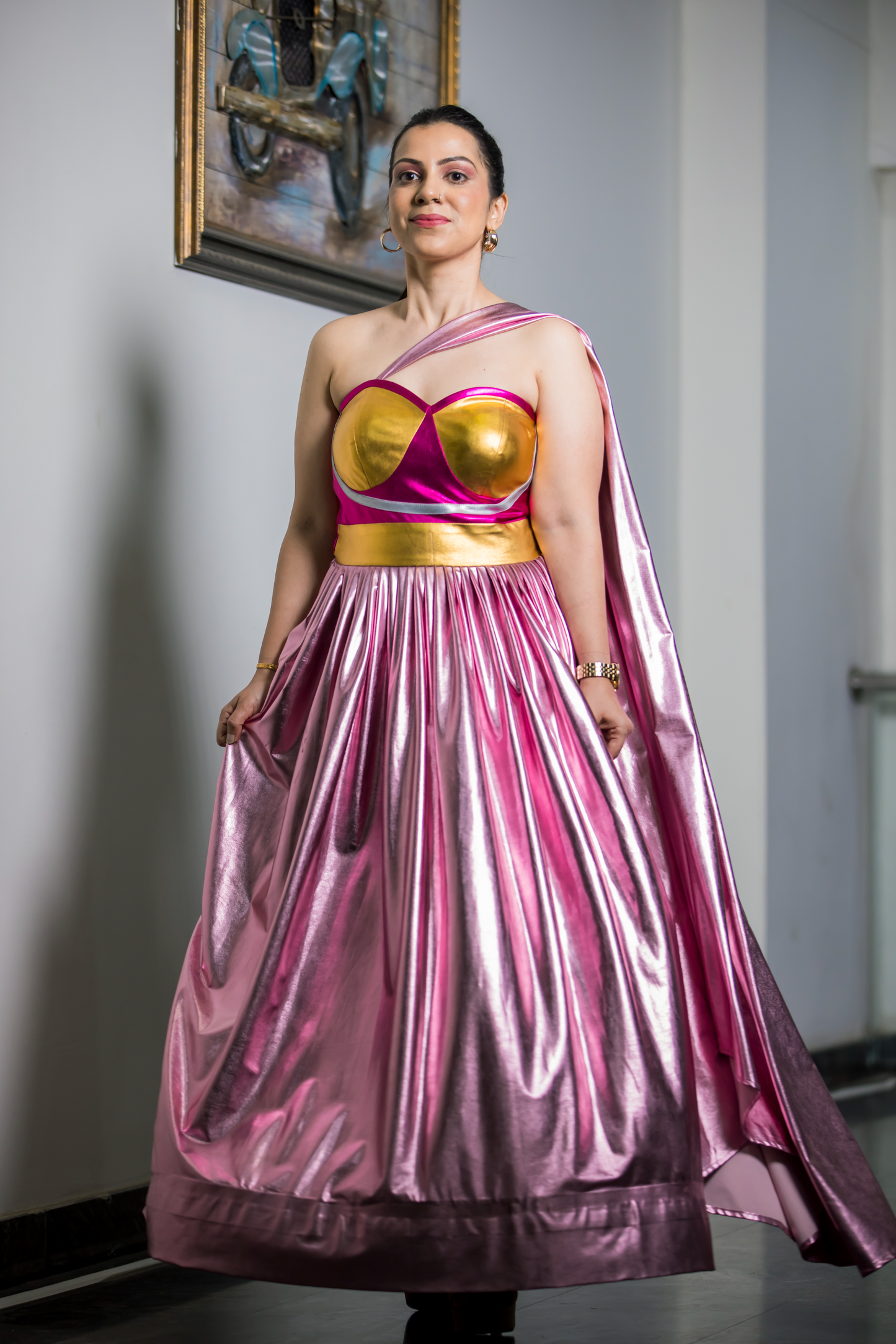 Festive two-piece evening ensemble in gold and pink – glamorous ethnic wear for women