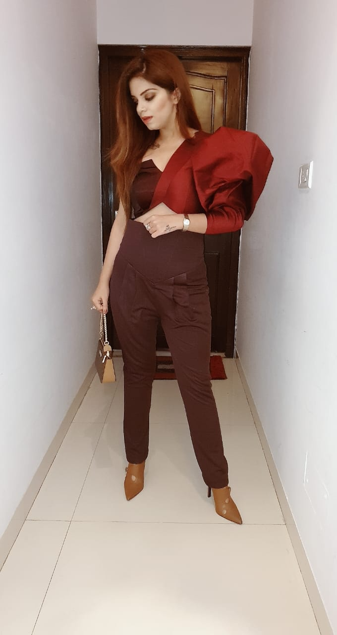 One-Shoulder Puffed Sleeve Crop Top – Chic Party & Casual Top for Women