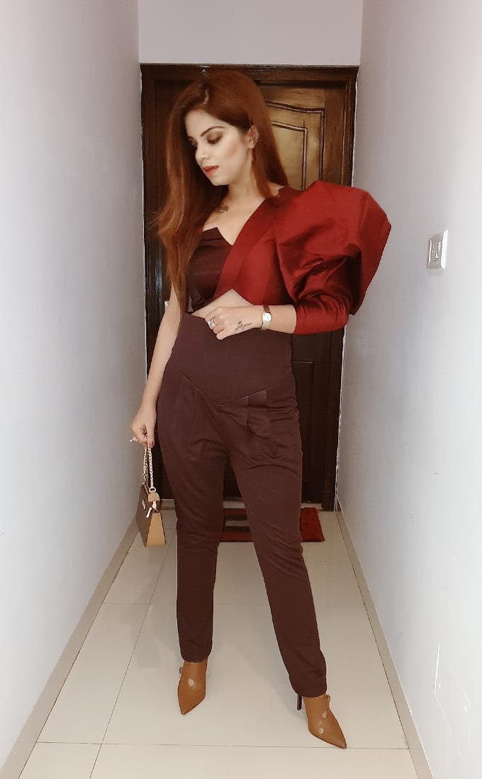 One-Shoulder Puffed Sleeve Crop Top – Chic Party & Casual Top for Women