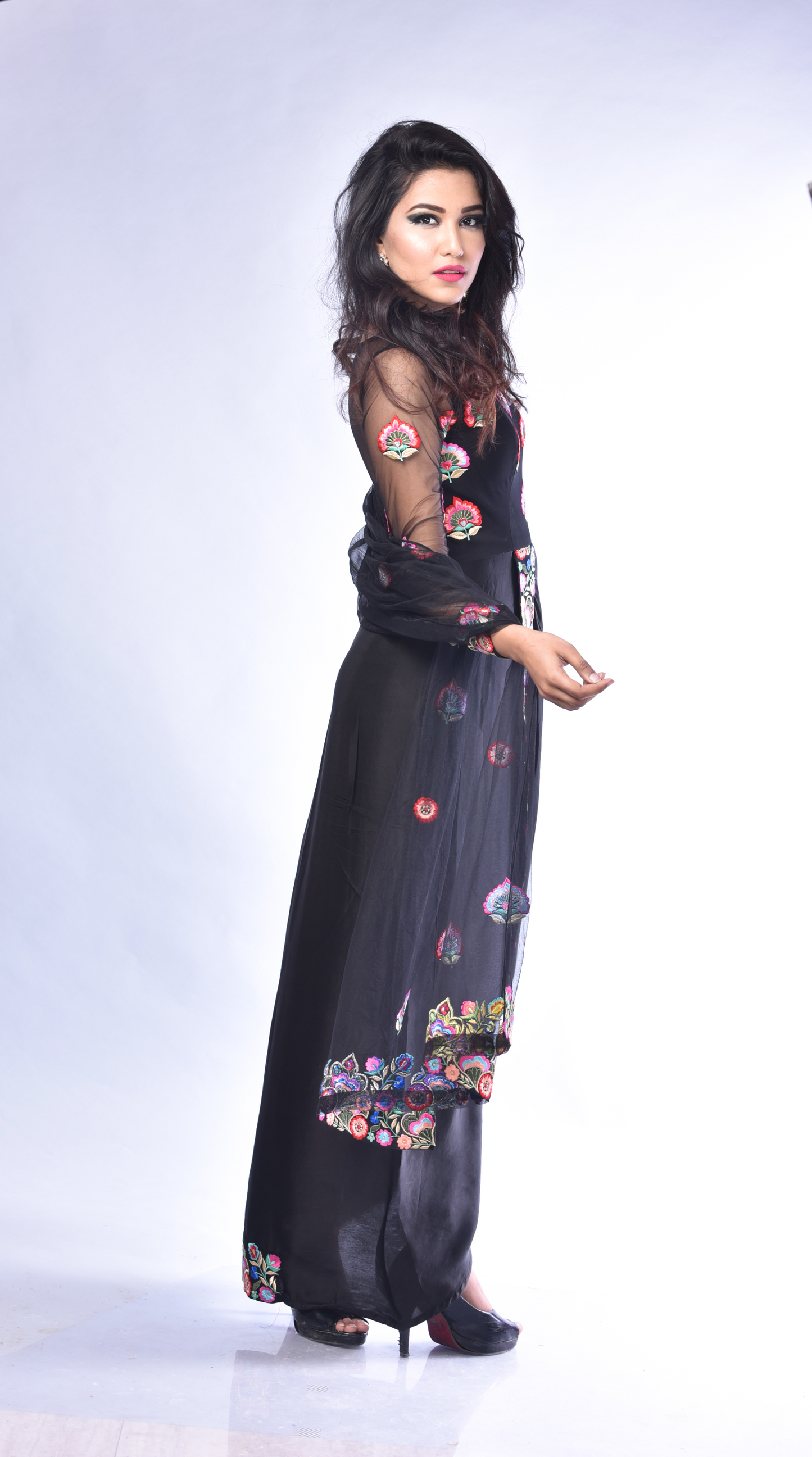 Ishita - Black Suit with Embroidered Pants & Sheer Net Sleeves – Elegant Ethnic Set | Mystiquee Closet