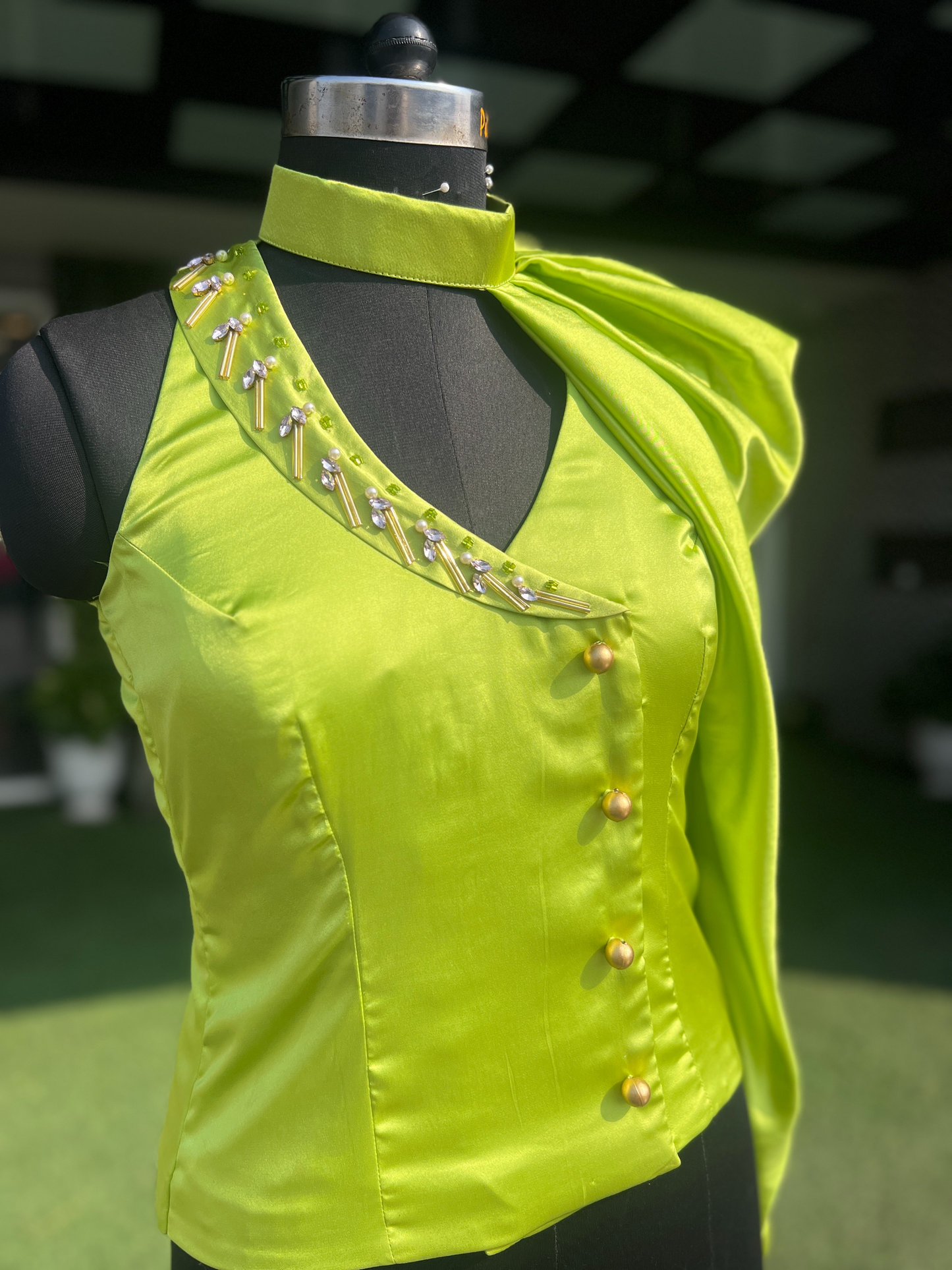 One-Shoulder Ruffle Top for Women – A Touch of Elegance